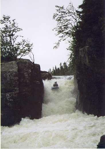 Niko dans la chute des Portes de l'Enfer